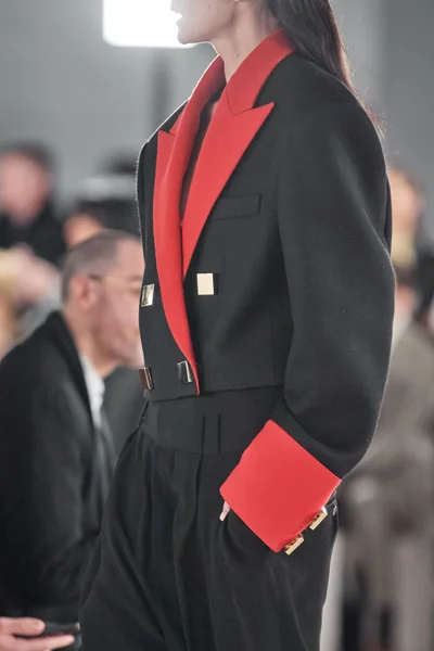 Look 227